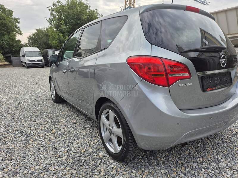 Opel Meriva 1.7 cdti cosmo