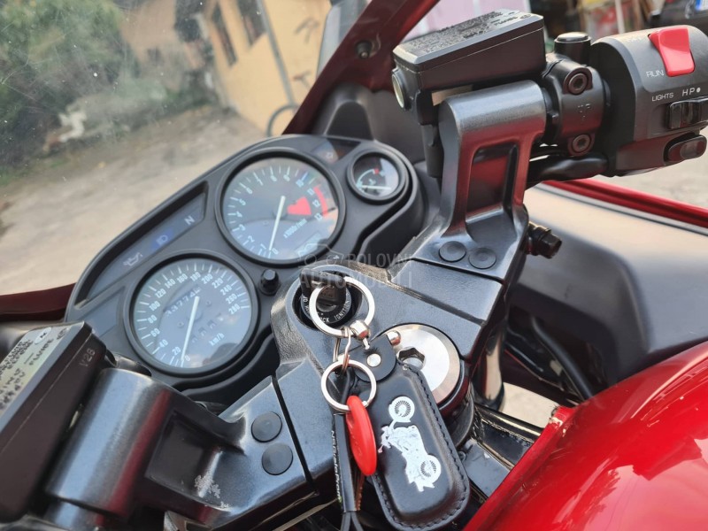 Kawasaki GPZ 1100