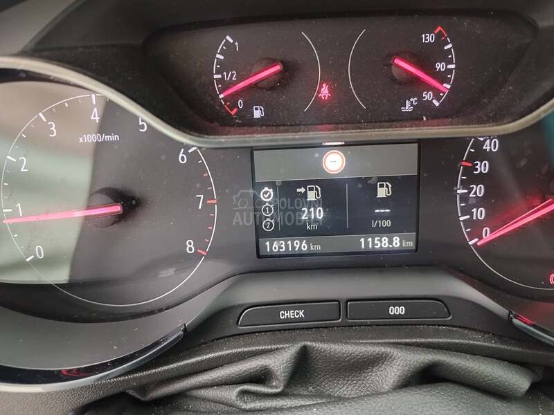 Opel Crossland X  1.5 D ELEGANCE