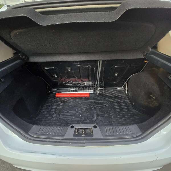 Ford Fiesta Reg. do 09.2026.