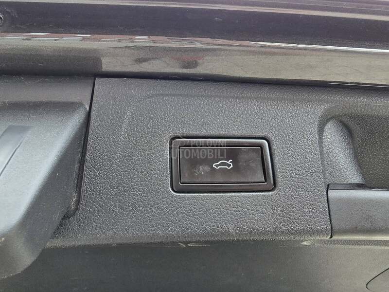 Volkswagen Passat B8 2.0 TDI DSG HIGHLINE