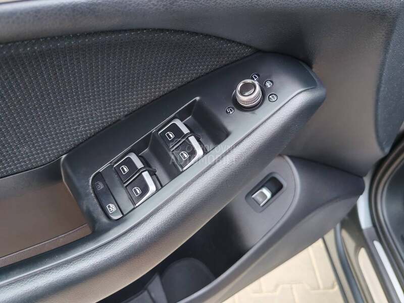 Audi Q5 2.0 TDI S line