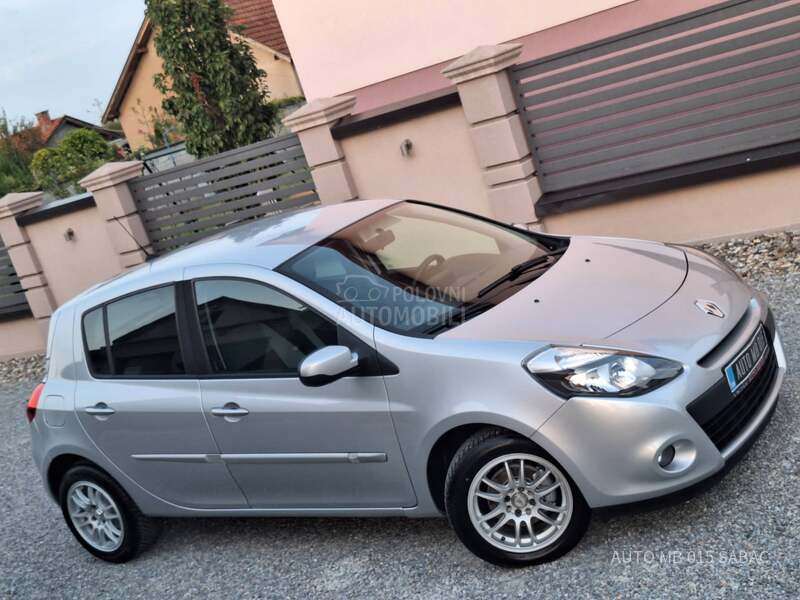 Renault Clio REZERVISAN