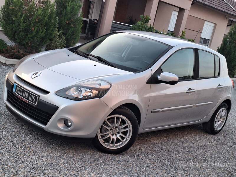 Renault Clio REZERVISAN