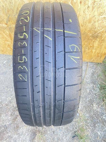 Pirelli 235/35 R20 Letnja