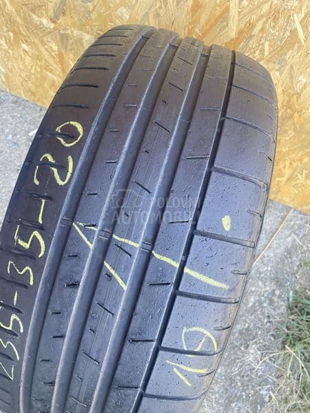 Pirelli 235/35 R20 Letnja