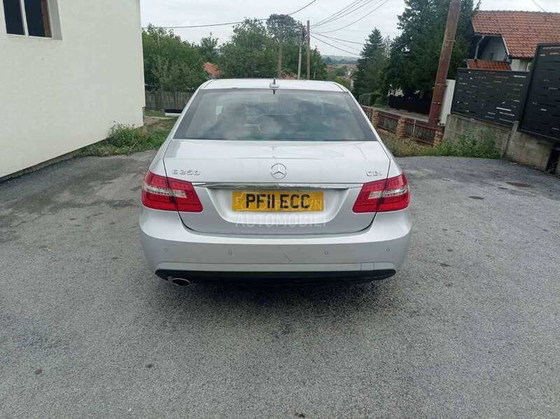 Mercedes Benz E 250 CDI  BLUEF-CY  AMG