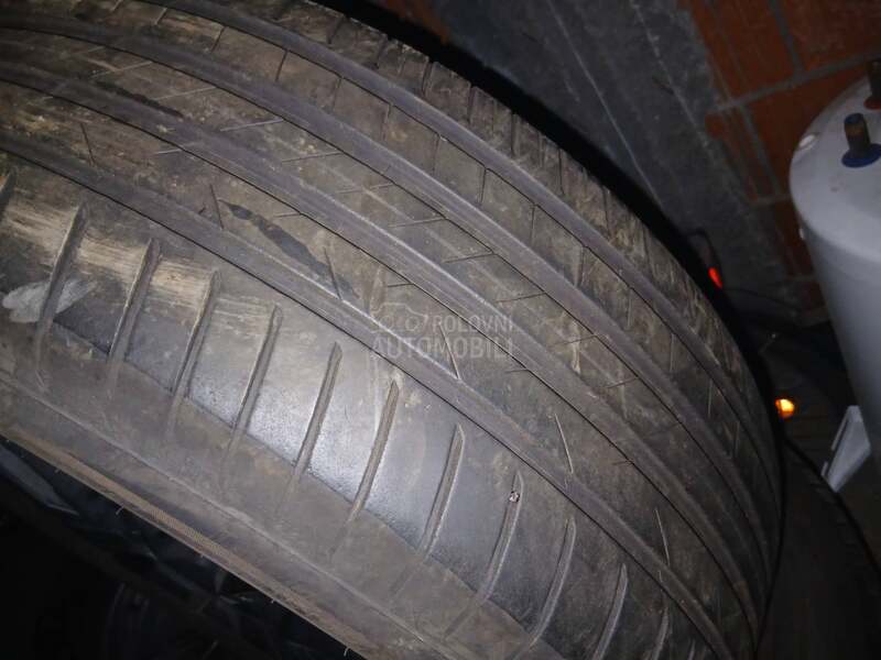 Amtel-Vredestein 235/60 R18 Letnja