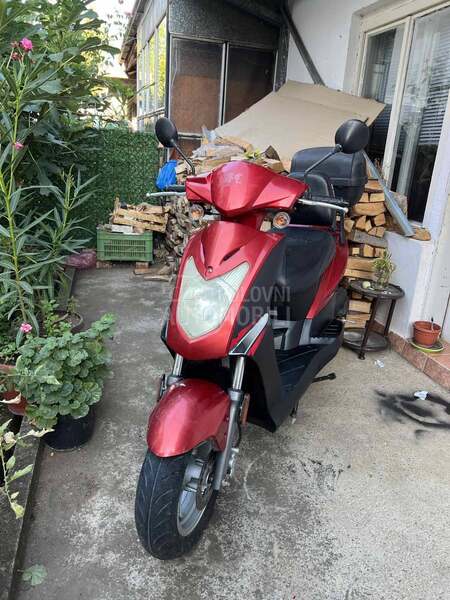 Kymco AGILITY B kategorija
