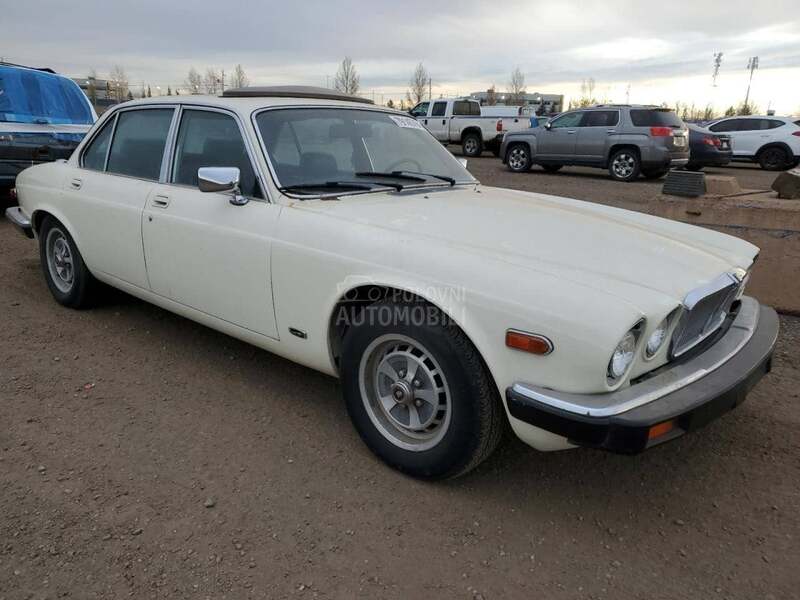 Jaguar XJ6 sovereign