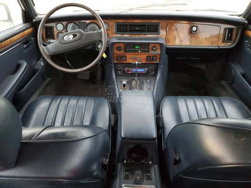Jaguar XJ6 sovereign