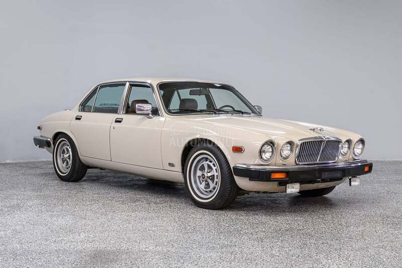 Jaguar XJ6 sovereign