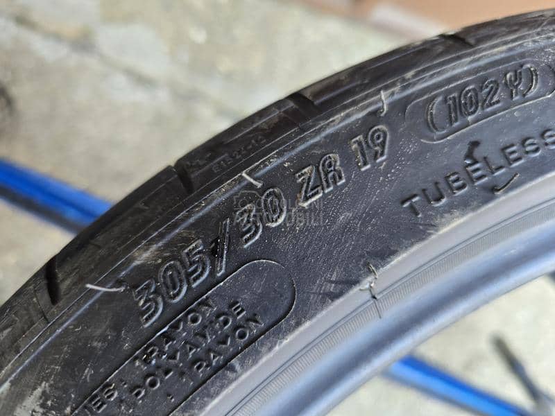 Michelin 305/30 R19 Letnja