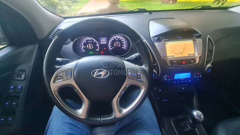 Hyundai ix35 1.7 CRDI PREMIUM