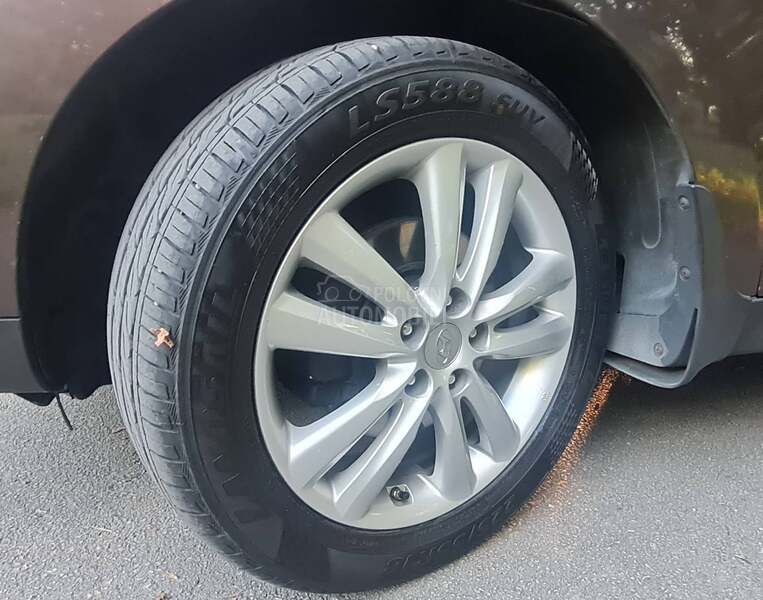 Hyundai ix35 1.7 CRDI PREMIUM