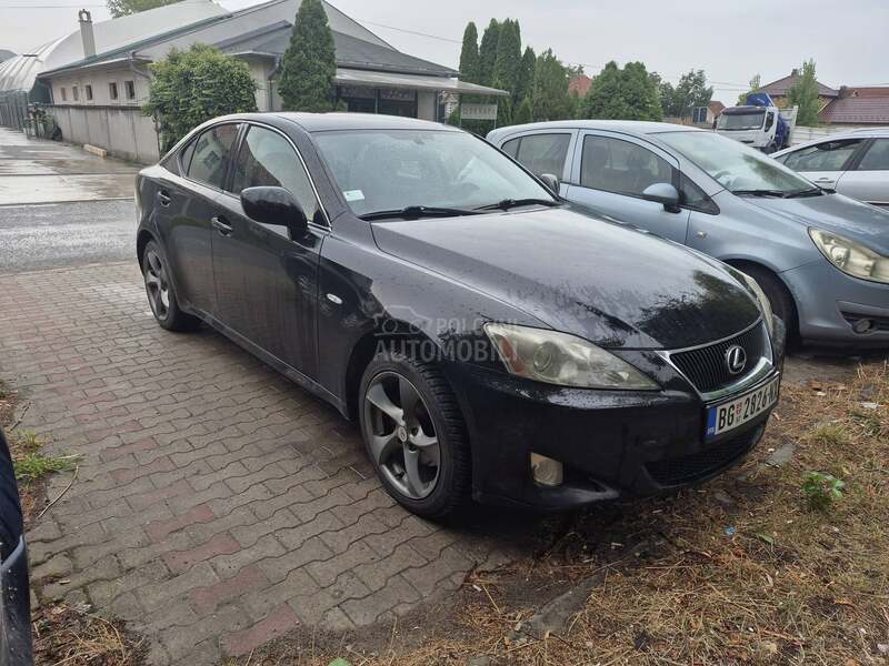 Lexus IS 220 IS 220D