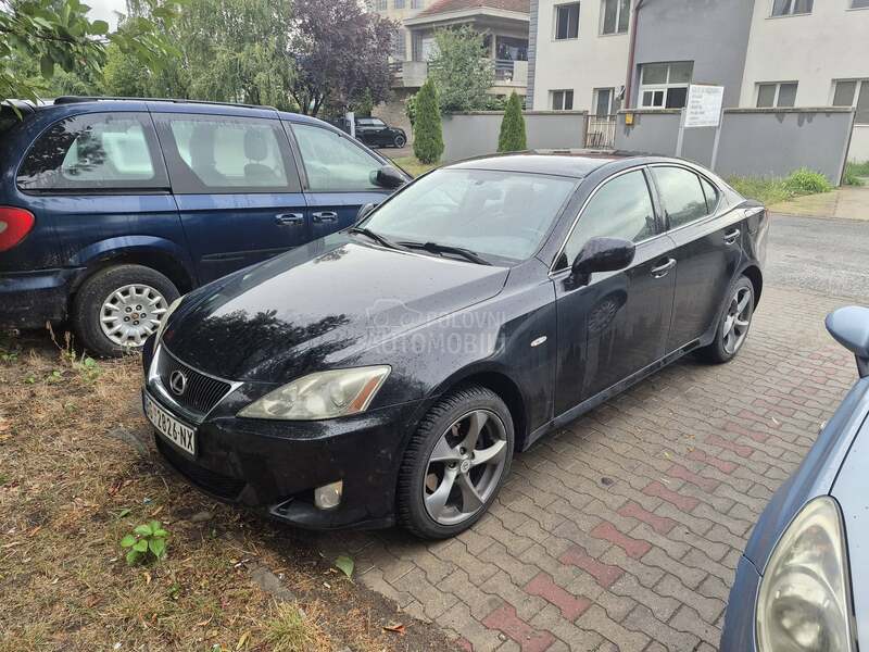 Lexus IS 220 IS 220D