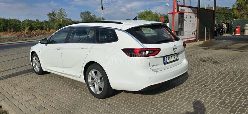 Opel Insignia 2.0