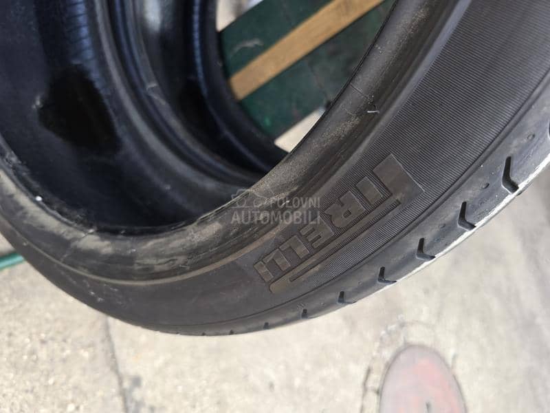 Pirelli 245/40 R20 Letnja