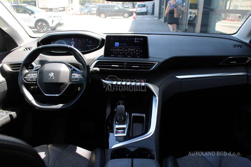 Peugeot 3008 1.5 HDI AUT