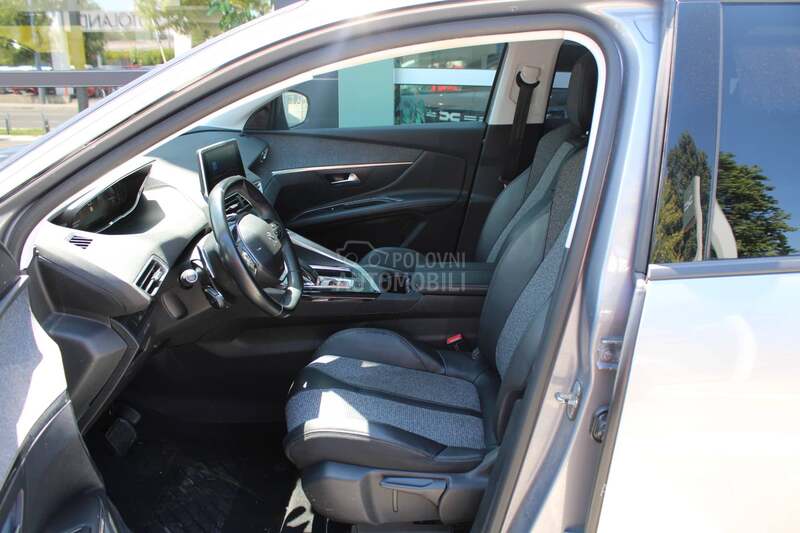 Peugeot 3008 1.5 HDI AUT