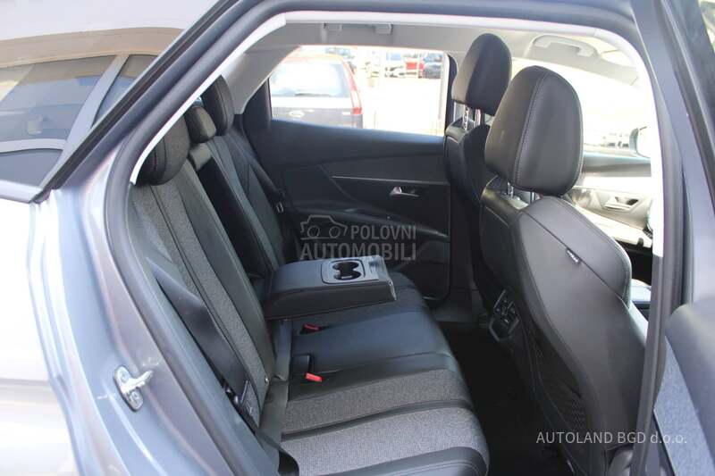 Peugeot 3008 1.5 HDI AUT