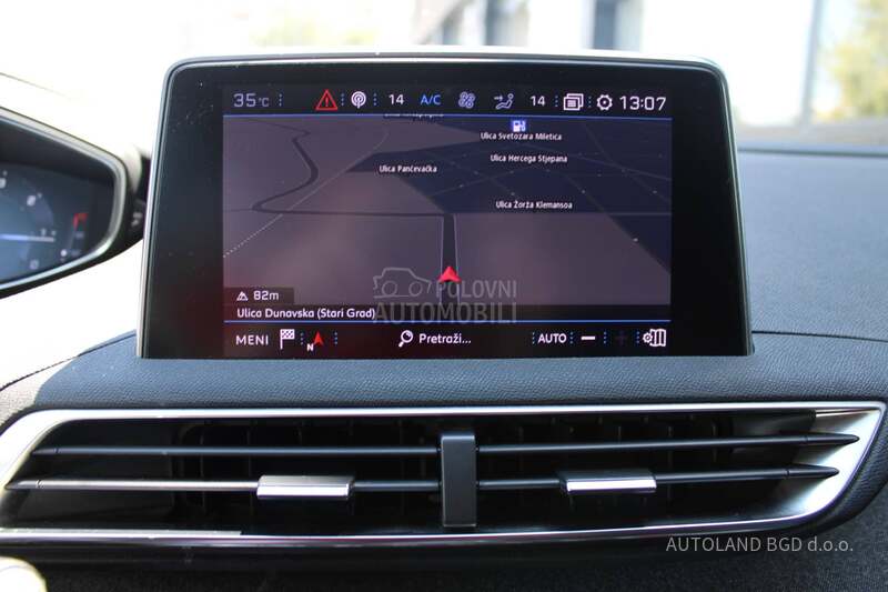 Peugeot 3008 1.5 HDI AUT