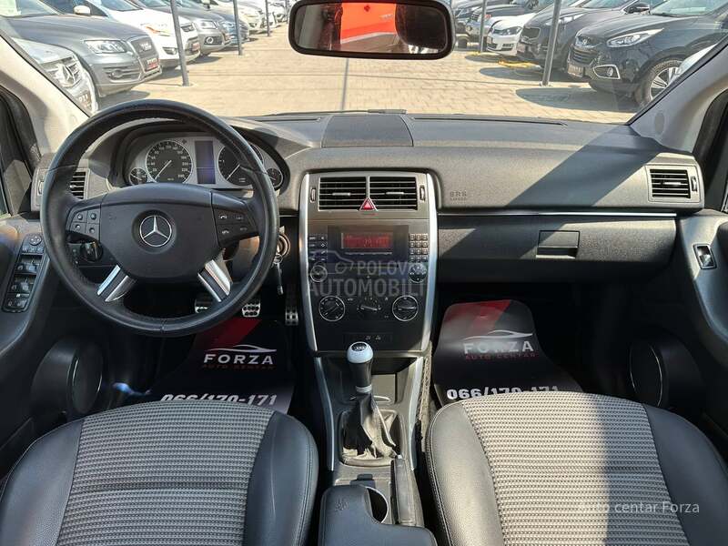 Mercedes Benz B 180 N O V / P A N O