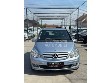 Mercedes Benz B 180 N O V / P A N O
