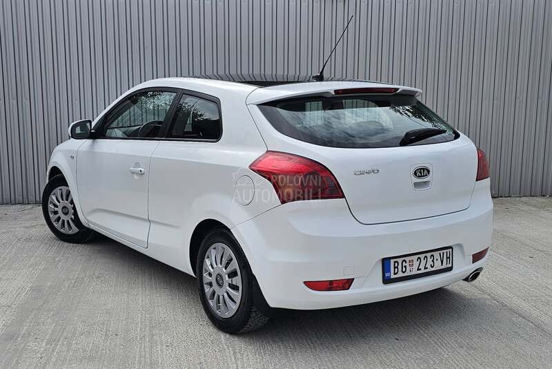 Kia pro_cee`d 1.4 LX FRESH