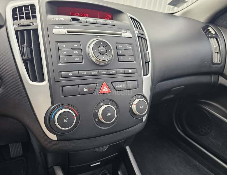 Kia pro_cee`d 1.4 LX FRESH