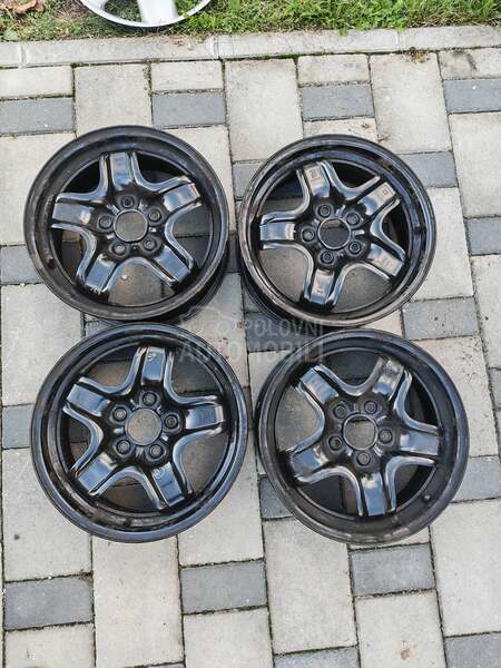 Čelične felne  16" 5 x 114.3