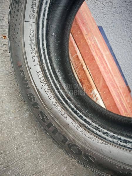 Kumho 235/50 R18 Sve sezone