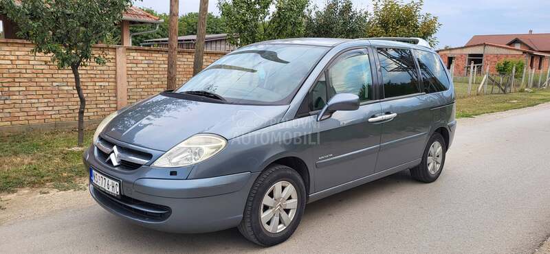 Citroen C8 2.2 hdi