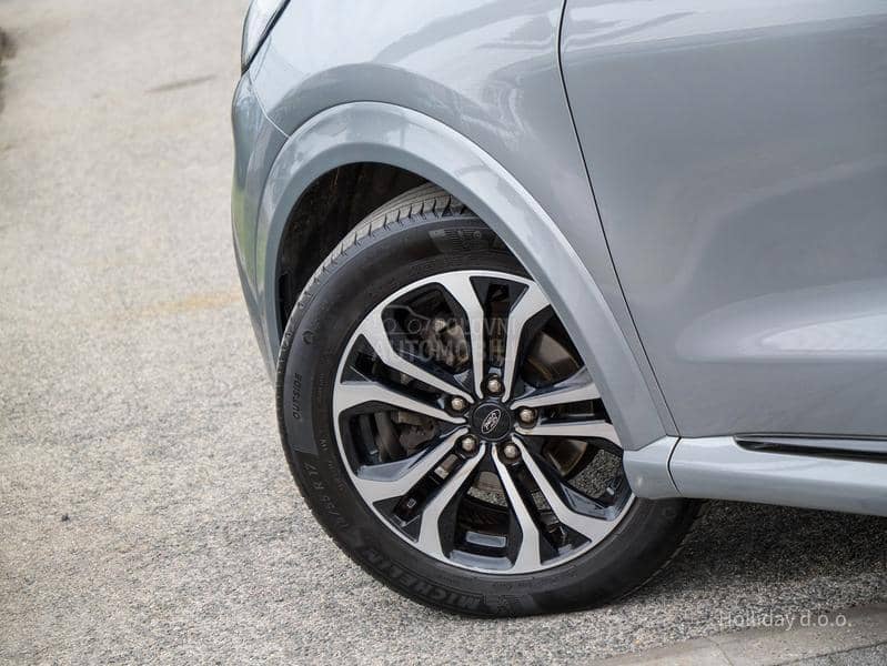 Ford Puma 1.0 MHEV ST LINE