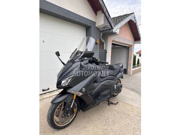 Yamaha T max Iron max 530