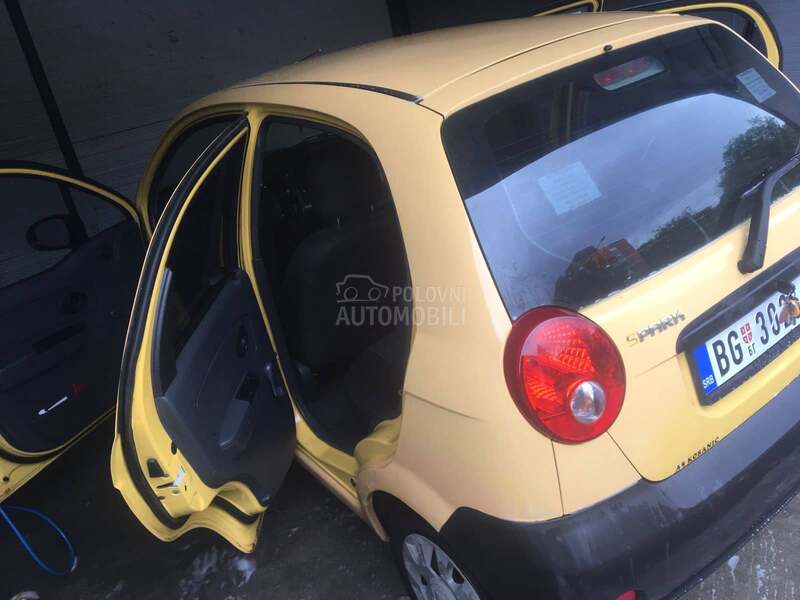 Chevrolet Spark C H