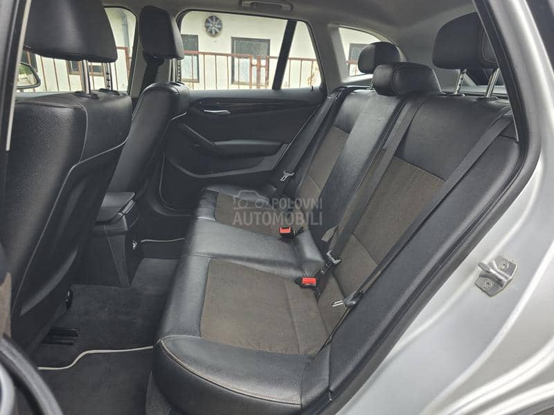 BMW X1 2.0d.  AUTO/LED