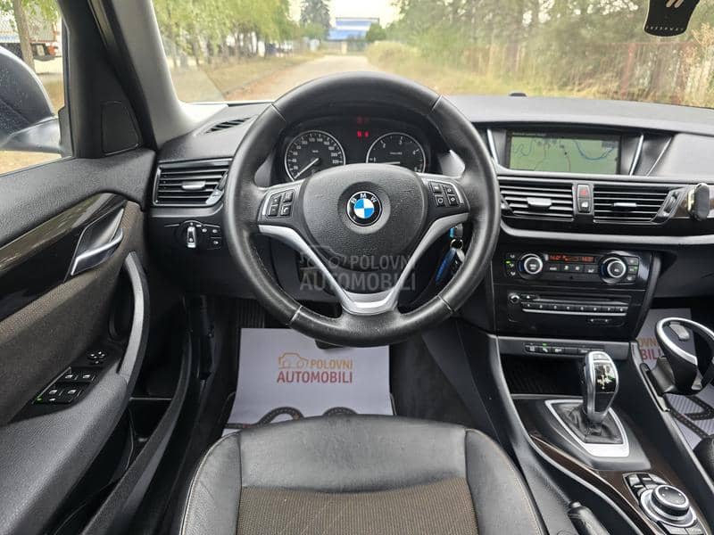 BMW X1 2.0d.  AUTO/LED