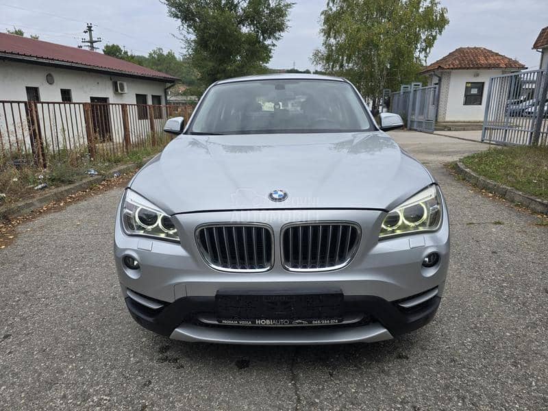 BMW X1 2.0d.  AUTO/LED