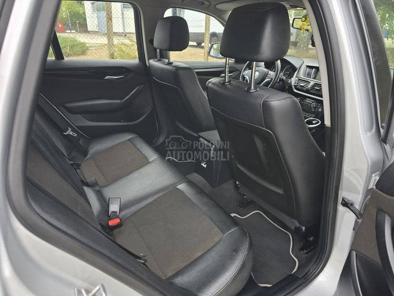 BMW X1 2.0d.  AUTO/LED