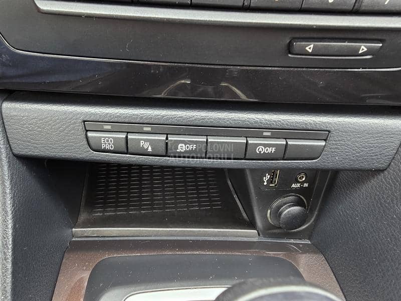 BMW X1 2.0d.  AUTO/LED