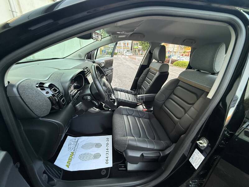 Citroen C3 Aircross 1.2 SHINE/AUT