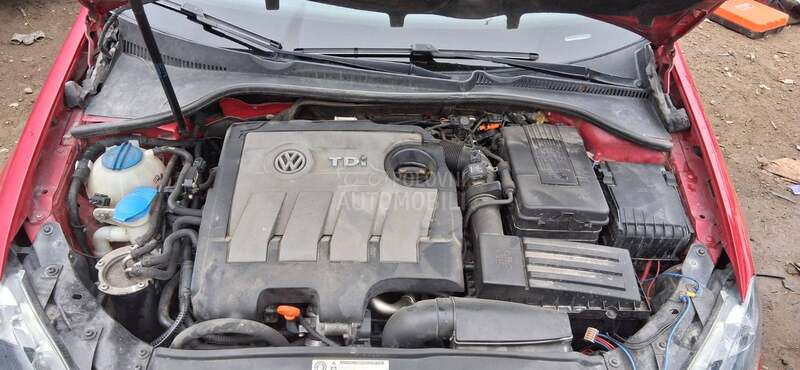 Volkswagen Golf 6 1.6 CAYC 2011. god. -  kompletan auto u delovima