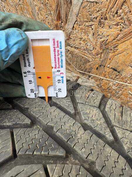 Semperit 185/60 R14 Zimska