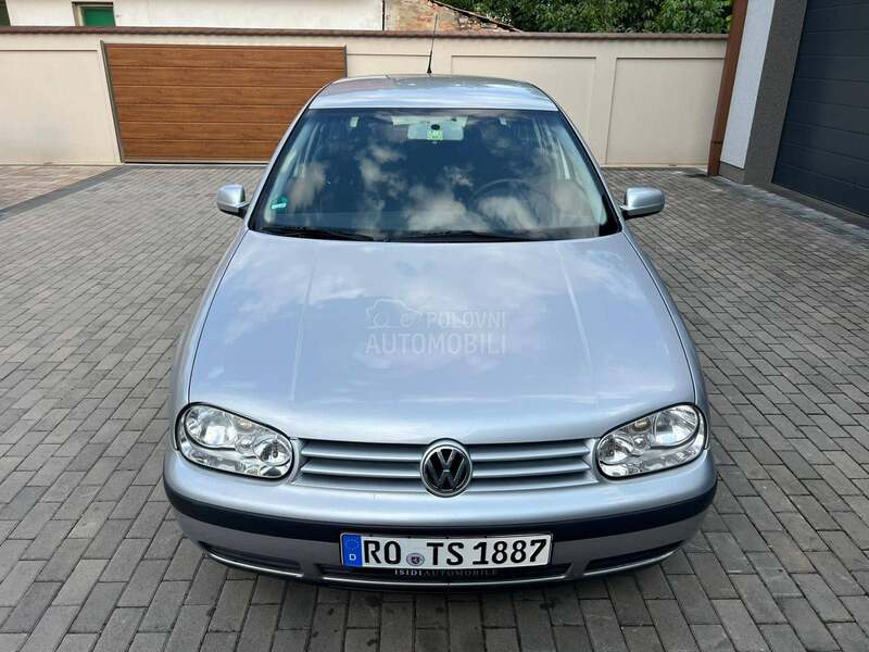 Volkswagen Golf 4 SA TABLICAMA