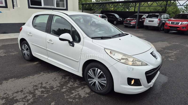 Peugeot 207 1.4TNG