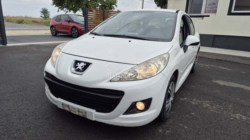 Peugeot 207 1.4TNG