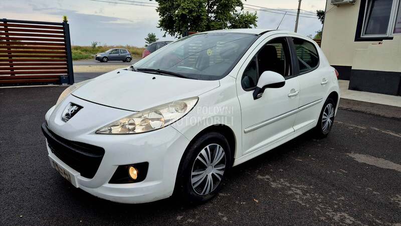 Peugeot 207 1.4TNG