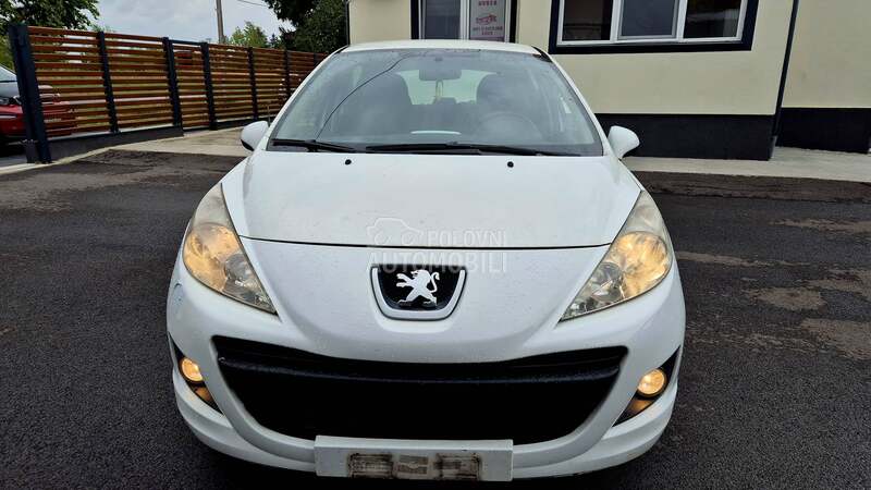 Peugeot 207 1.4TNG